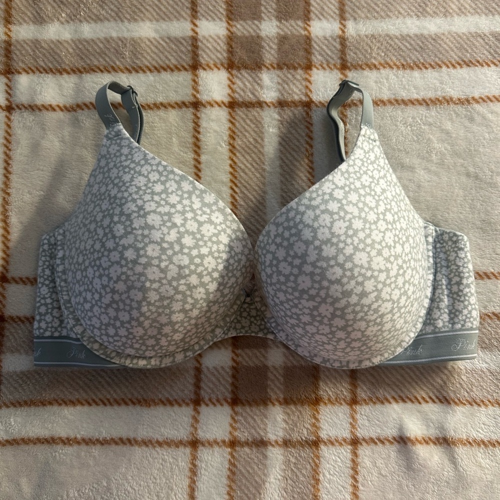 VS PINK Sage Green Floral Women's Push Up Bra